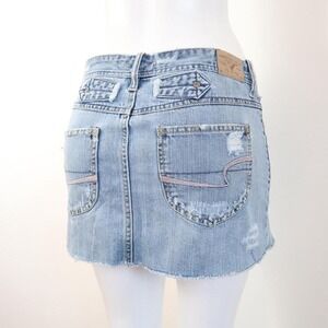 american eagle denim mini skirt distressed low rise y2k micro mini size 6
